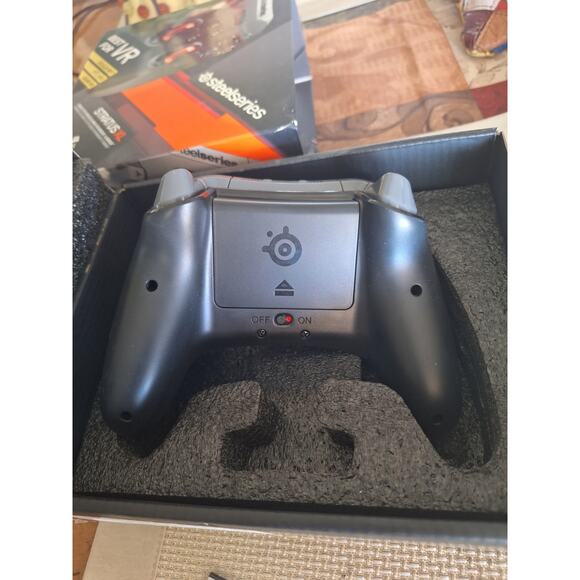 SteelSeries Stratus XL- Windows & Android Bluetooth- Never Used Open Box! - Picture 3 of 5